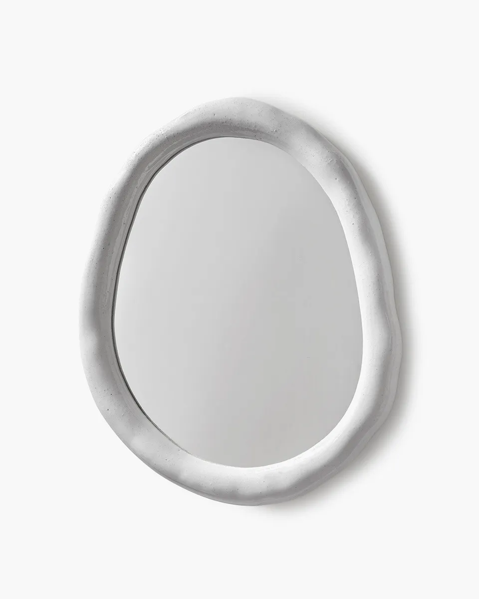 Serax Rosie Mirror 02 kameninové zrcadlo bílé