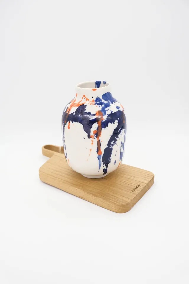 VKUSE Calla váza L kobaltová porcelán
